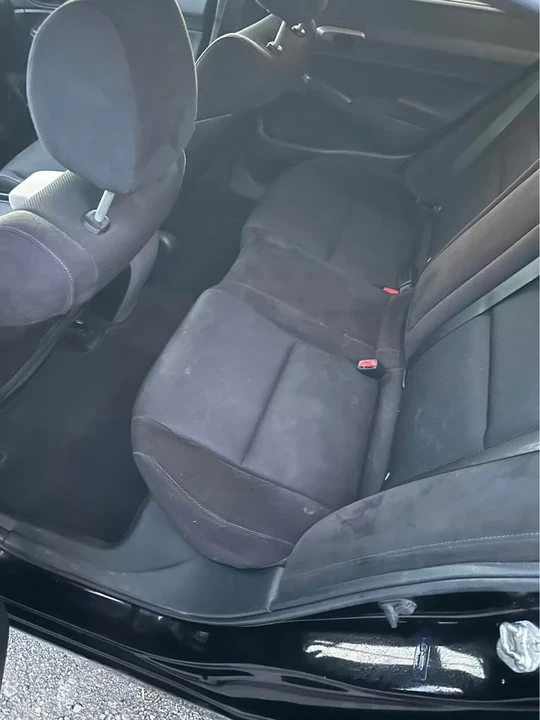2011 Honda Civic 8th Gen - Image 6 of 6