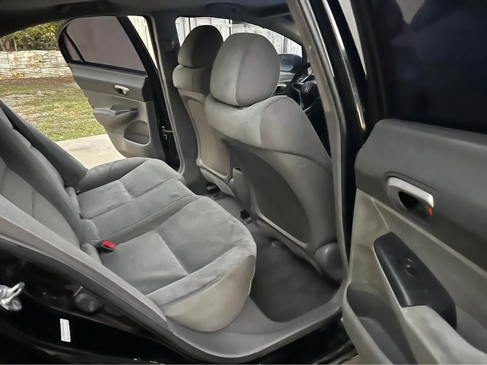 2011 Honda Civic 8th Gen - Image 16 of 20