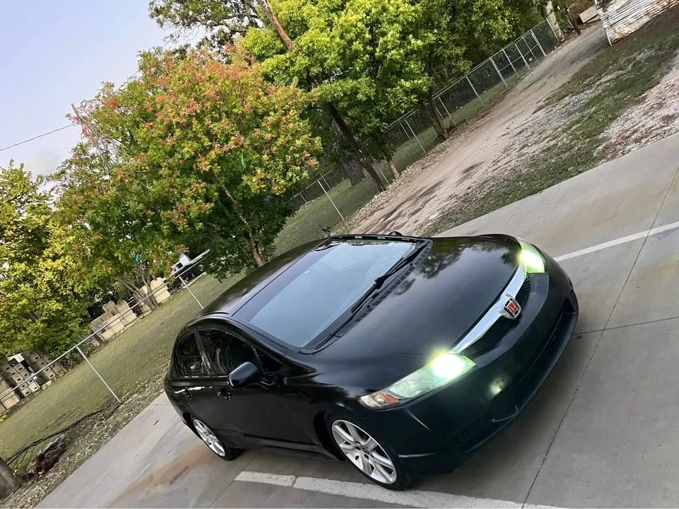 2011 Honda Civic 8th Gen - Image 5 of 20
