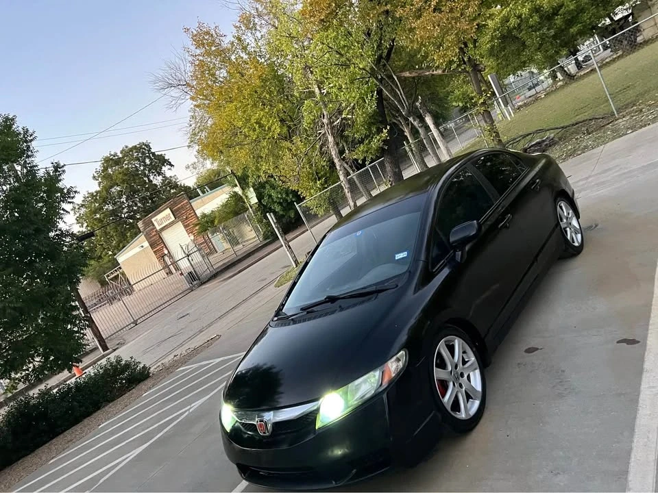 2011 Honda Civic 8th Gen - Image 6 of 20