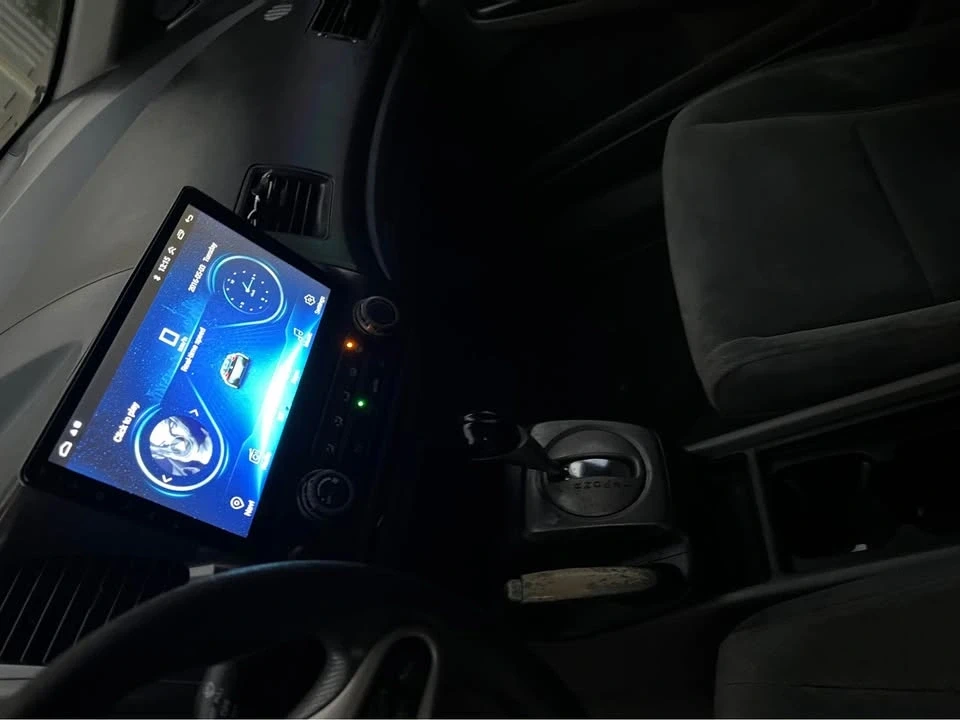 2011 Honda Civic 8th Gen - Image 12 of 20