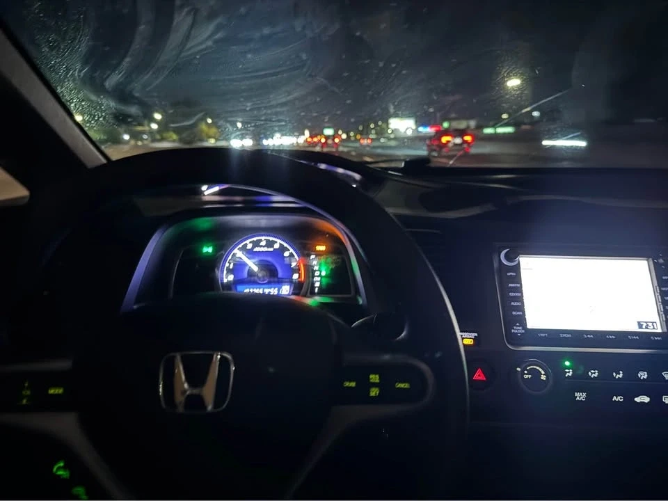 2011 Honda Civic 8th Gen - Image 7 of 8