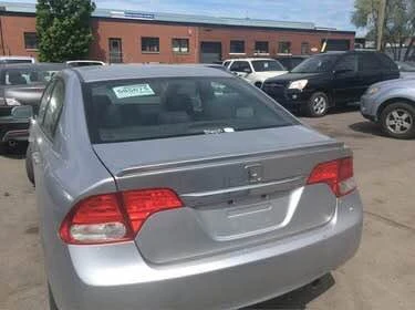 2011 Honda Civic 8th Gen - Image 3 of 4