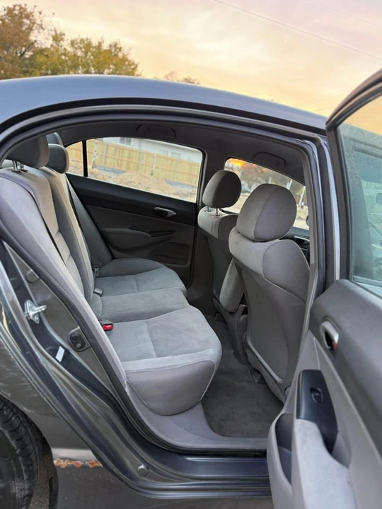 2011 Honda Civic 8th Gen - Image 14 of 16