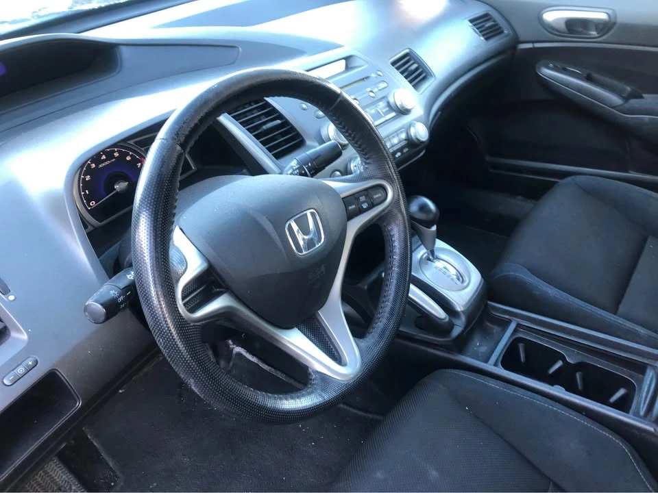 2011 Honda Civic 8th Gen - Image 6 of 7
