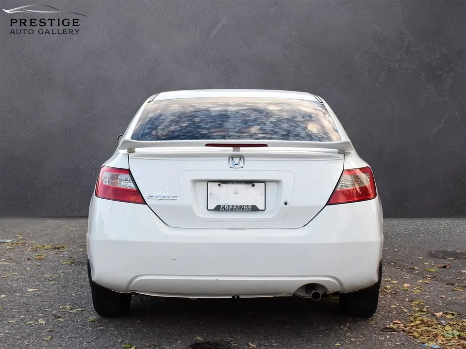 2011 Honda Civic 8th Gen - Image 7 of 18