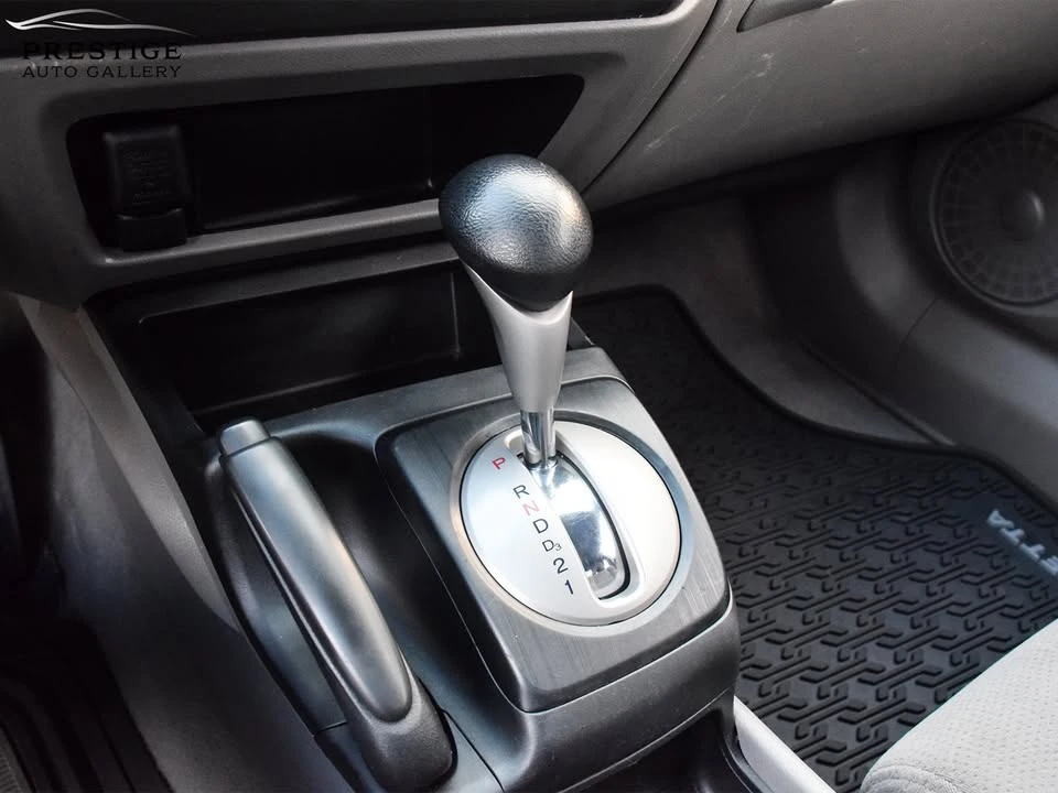 2011 Honda Civic 8th Gen - Image 17 of 18