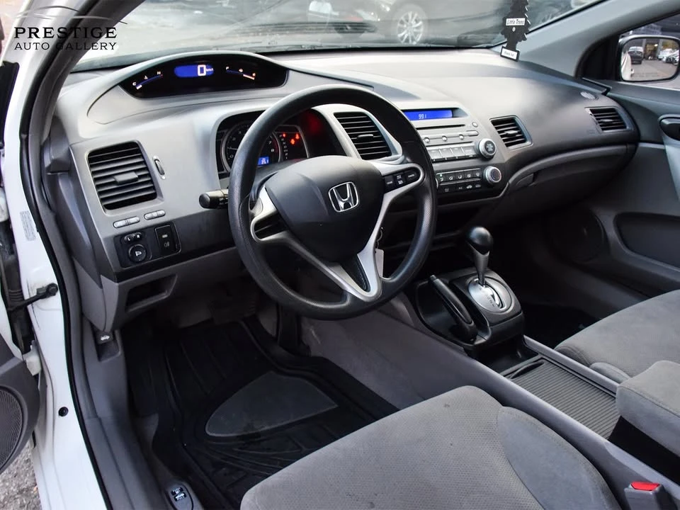 2011 Honda Civic 8th Gen - Image 9 of 18