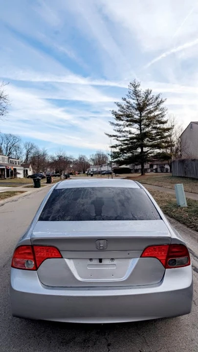 2011 Honda Civic 8th Gen - Image 4 of 17