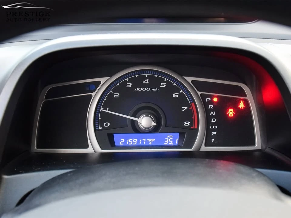 2011 Honda Civic 8th Gen - Image 13 of 18