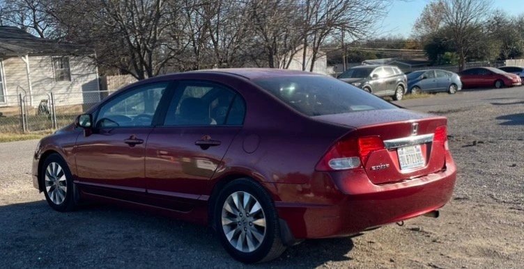 2011 Honda Civic 8th Gen - Image 3 of 13