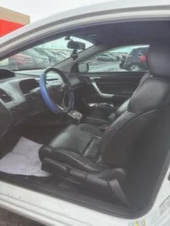 2011 Honda Civic 8th Gen - Image 3 of 9