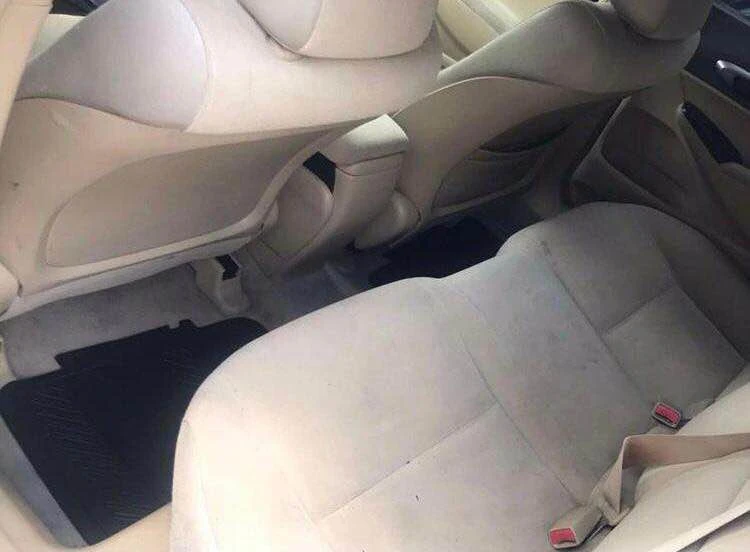 2011 Honda Civic 8th Gen - Image 17 of 20