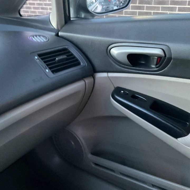 2011 Honda Civic 8th Gen - Image 18 of 20