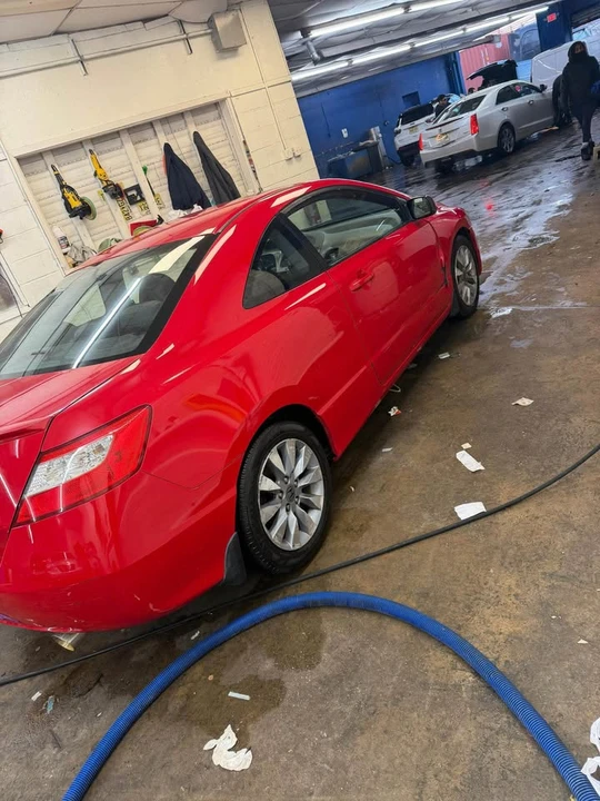 2011 Honda Civic 8th Gen - Image 8 of 12