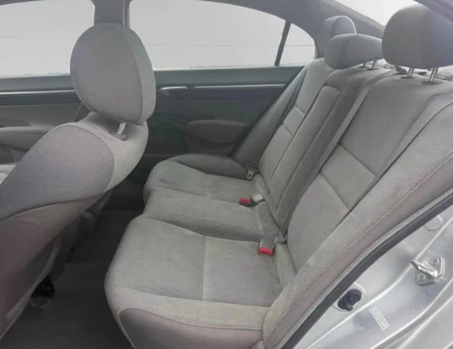 2011 Honda Civic 8th Gen - Image 8 of 8