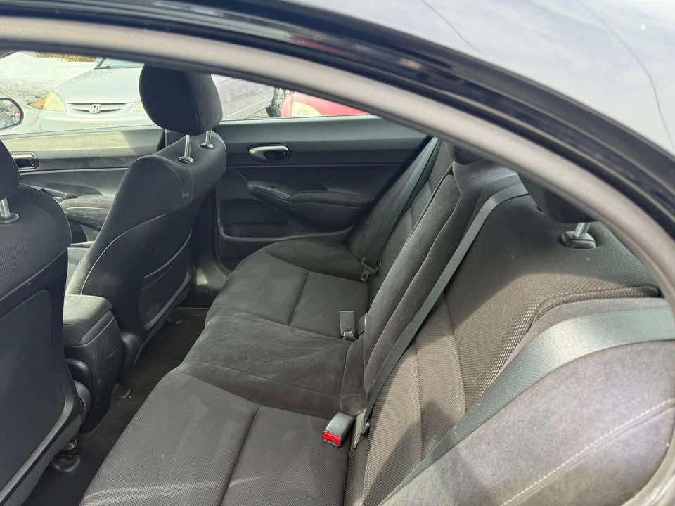 2011 Honda Civic 8th Gen - Image 6 of 10
