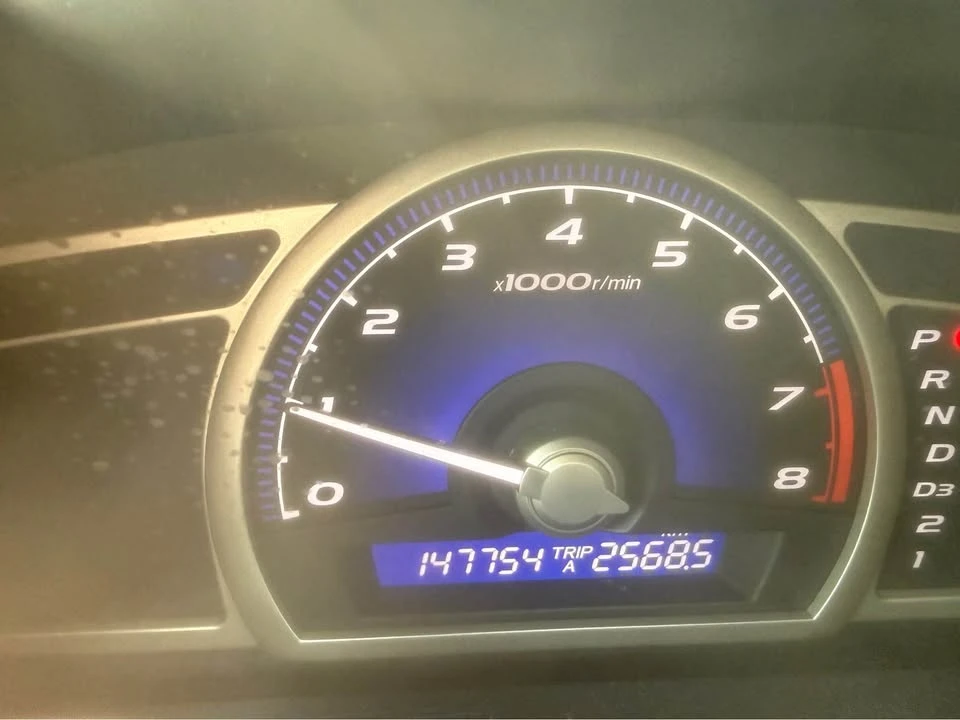 2011 Honda Civic 8th Gen - Image 2 of 10