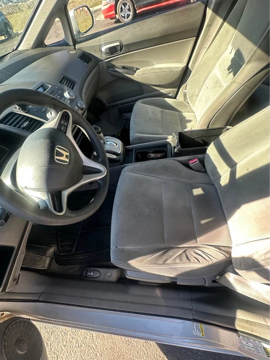 2011 Honda Civic 8th Gen - Image 12 of 12