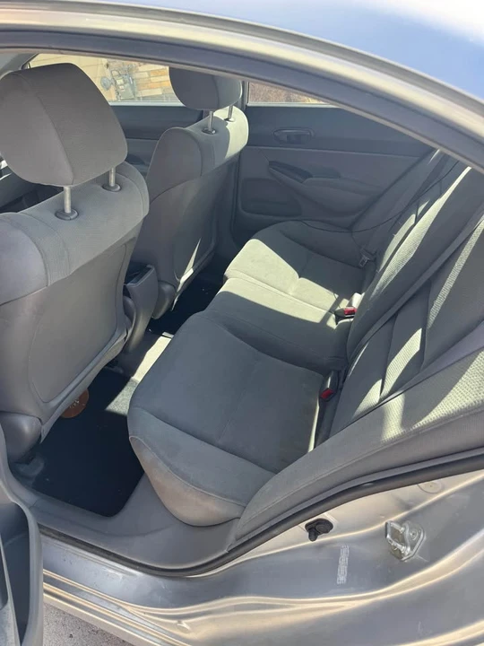 2011 Honda Civic 8th Gen - Image 5 of 5