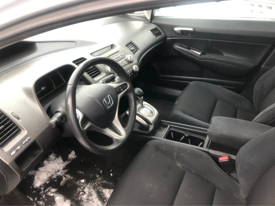 2011 Honda Civic 8th Gen - Image 6 of 6