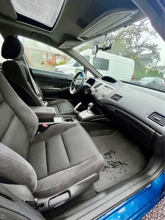 2011 Honda Civic 8th Gen - Image 4 of 10