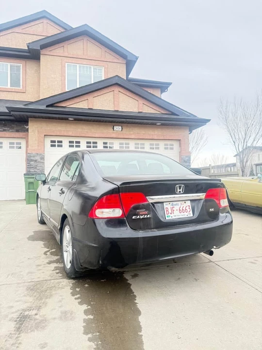 2011 Honda Civic 8th Gen - Image 5 of 7