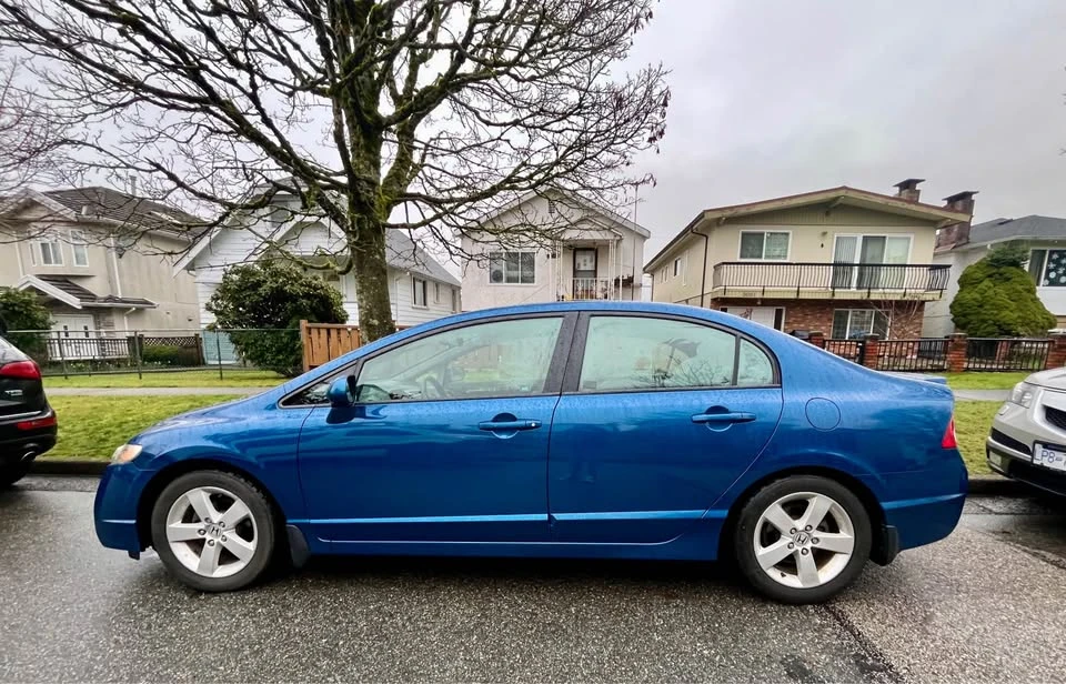 2011 Honda Civic 8th Gen - Image 2 of 10