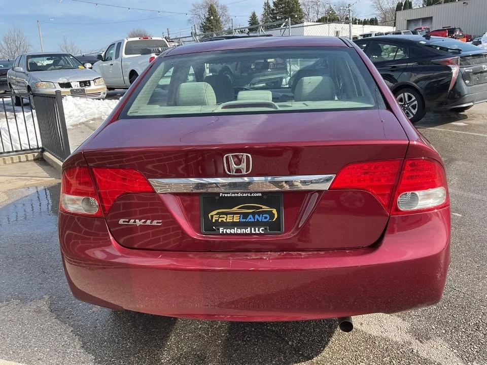 2011 Honda Civic 8th Gen - Image 7 of 20