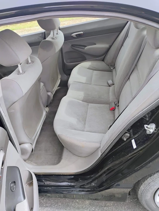 2011 Honda Civic 8th Gen - Image 5 of 19