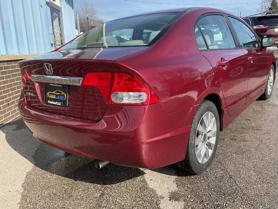 2011 Honda Civic 8th Gen - Image 8 of 20