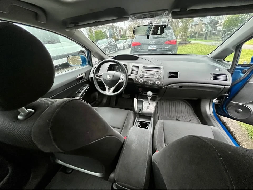 2011 Honda Civic 8th Gen - Image 5 of 10