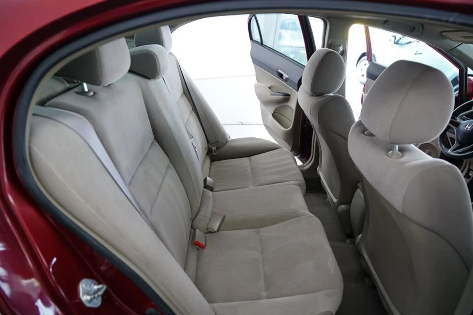 2011 Honda Civic 8th Gen - Image 11 of 17