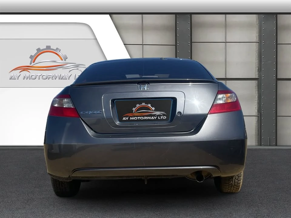 2011 Honda Civic 8th Gen - Image 5 of 13