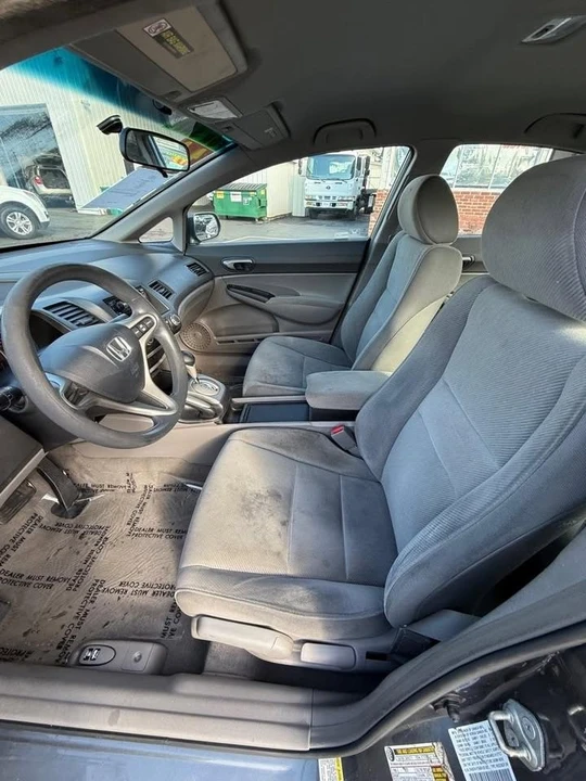 2011 Honda Civic 8th Gen - Image 10 of 11
