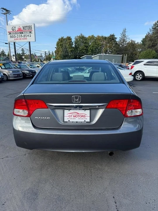 2011 Honda Civic 8th Gen - Image 6 of 11