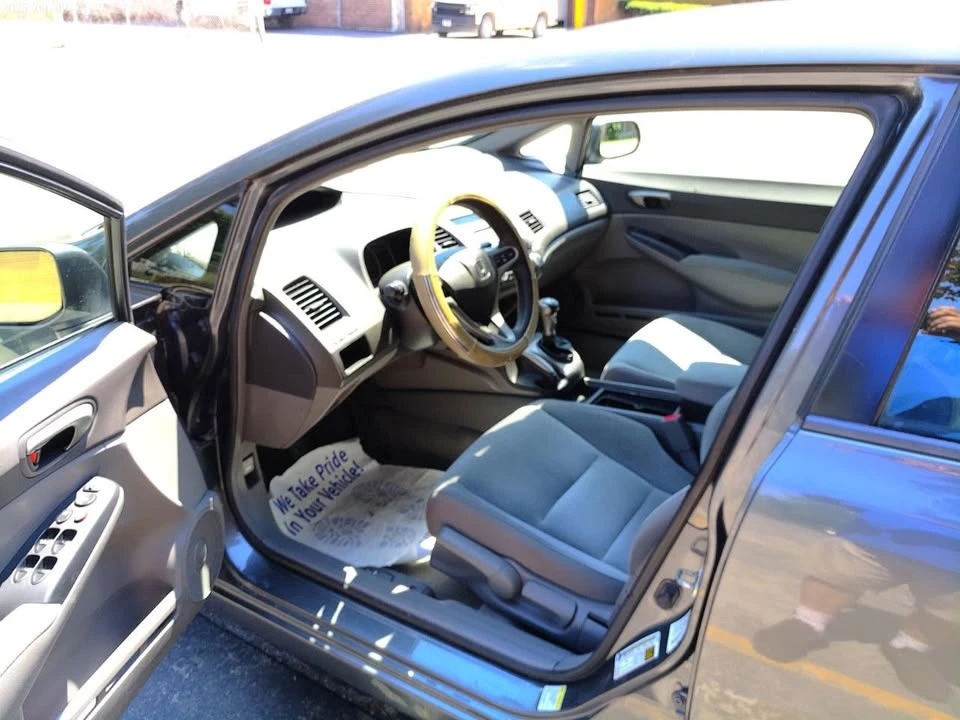 2011 Honda Civic 8th Gen - Image 13 of 20