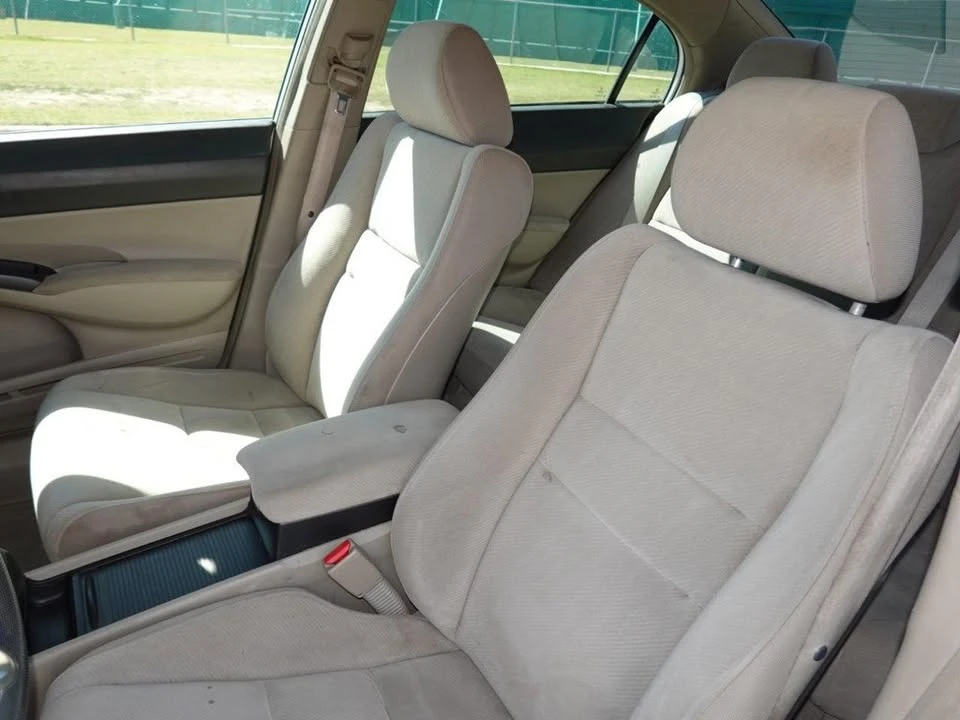 2011 Honda Civic 8th Gen - Image 4 of 7