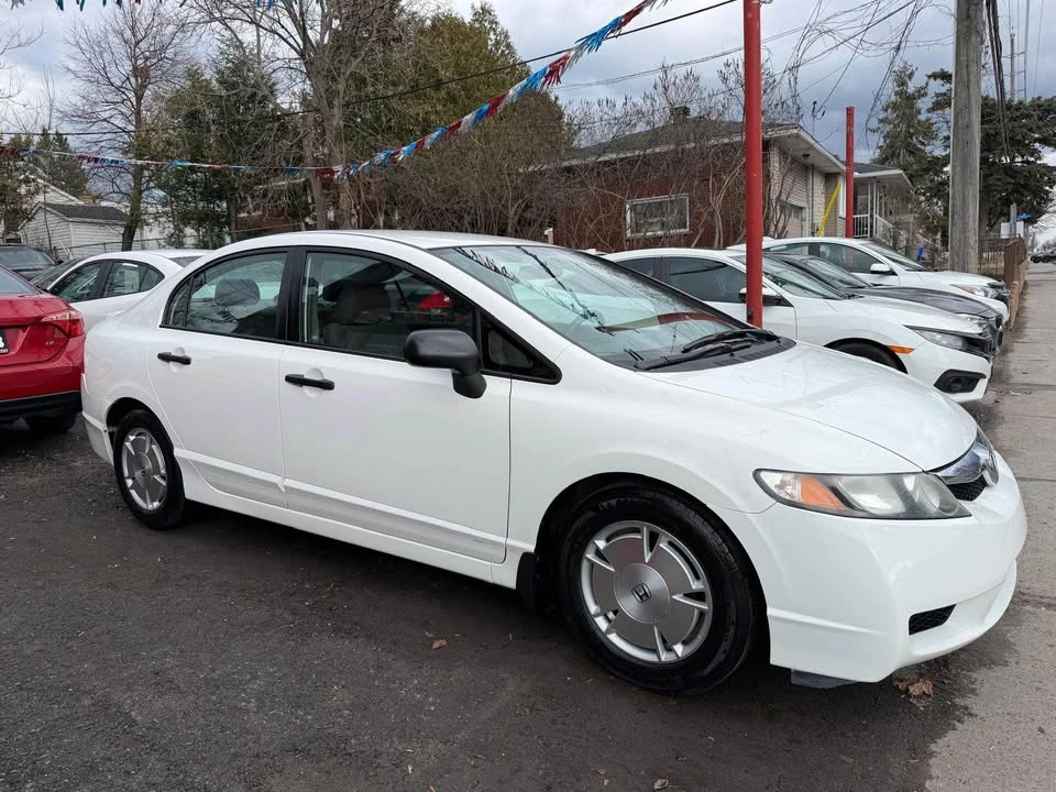 2011 Honda Civic 8th Gen - Image 3 of 15