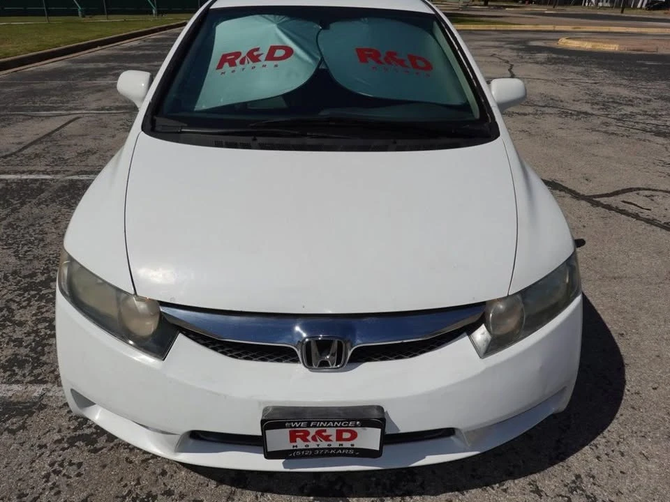 2011 Honda Civic 8th Gen - Image 2 of 7