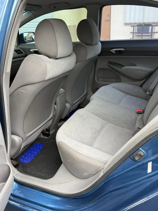 2011 Honda Civic 8th Gen - Image 10 of 11