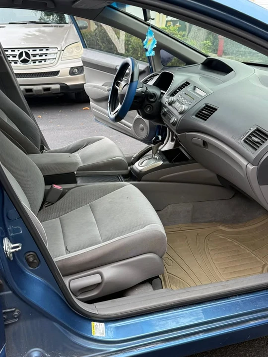 2011 Honda Civic 8th Gen - Image 11 of 11