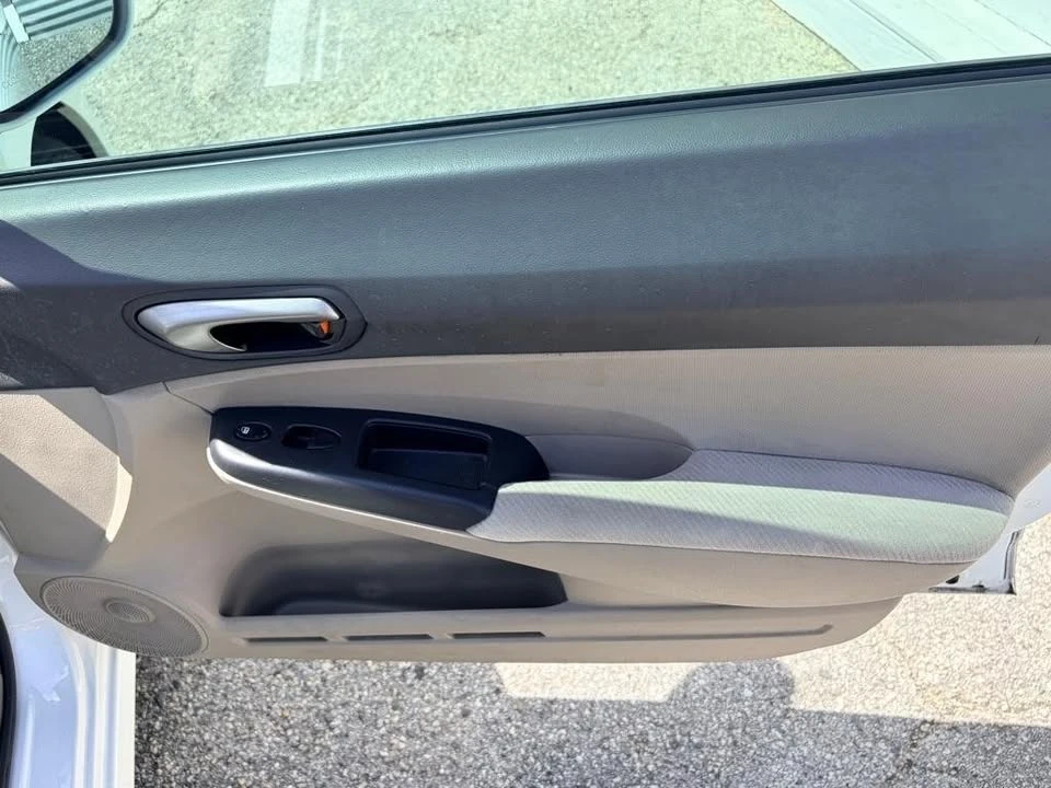 2011 Honda Civic 8th Gen - Image 14 of 19