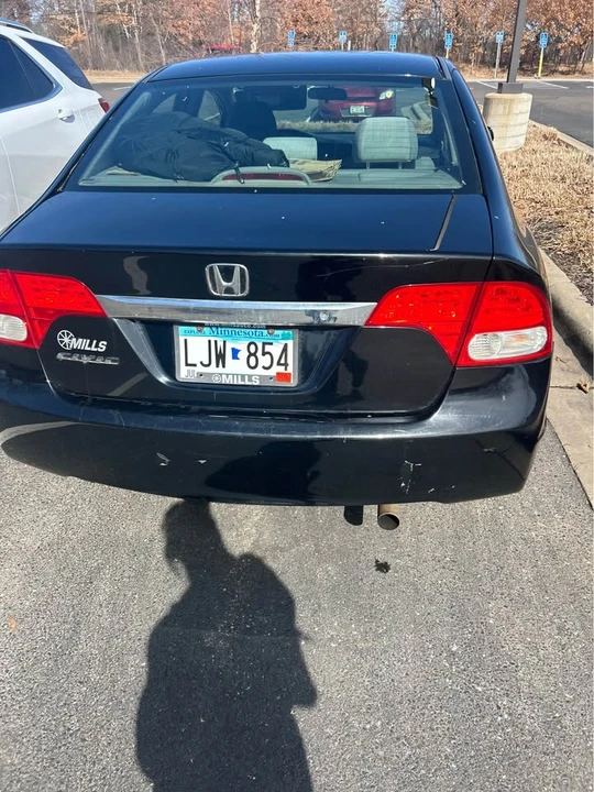 2011 Honda Civic 8th Gen - Image 5 of 9