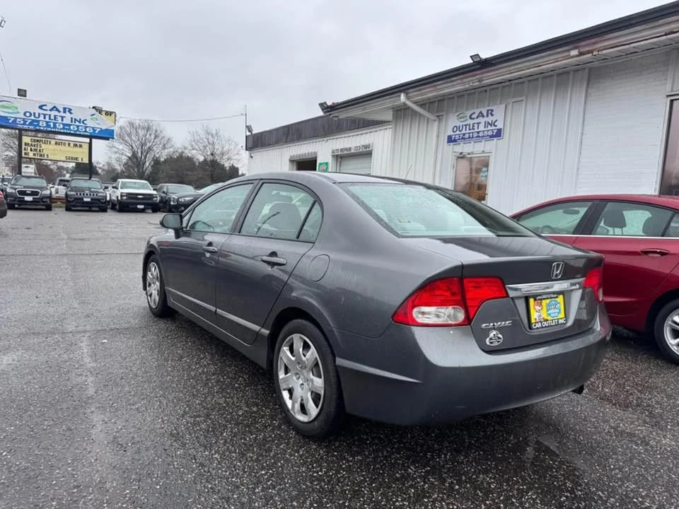 2011 Honda Civic 8th Gen - Image 6 of 15