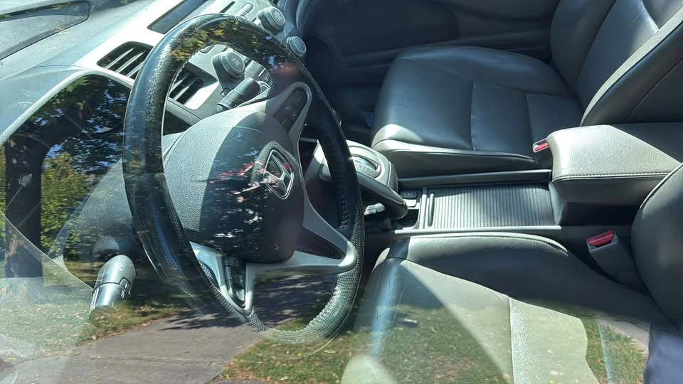 2011 Honda Civic 8th Gen - Image 6 of 7