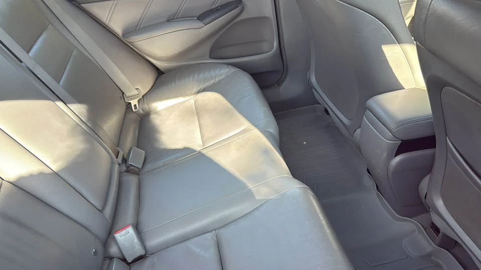 2011 Honda Civic 8th Gen - Image 7 of 7
