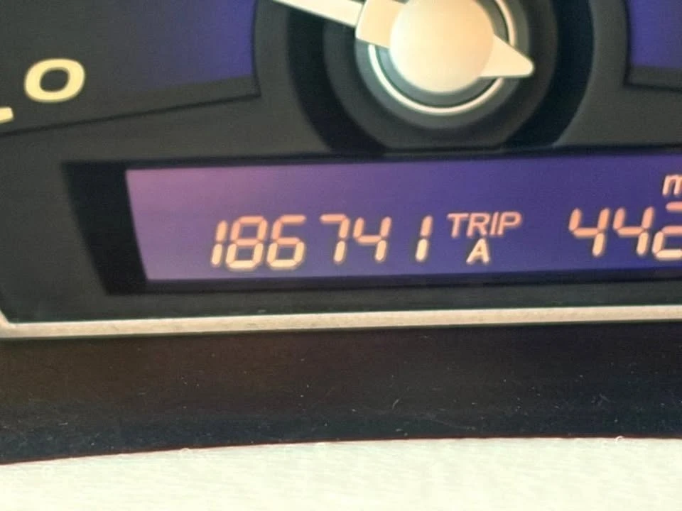 2011 Honda Civic 8th Gen - Image 18 of 19