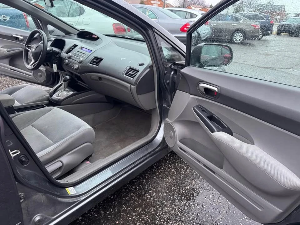 2011 Honda Civic 8th Gen - Image 13 of 15