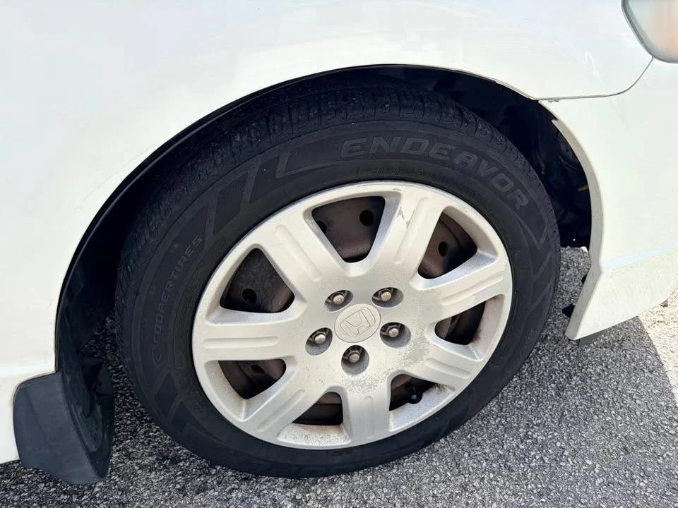 2011 Honda Civic 8th Gen - Image 6 of 19